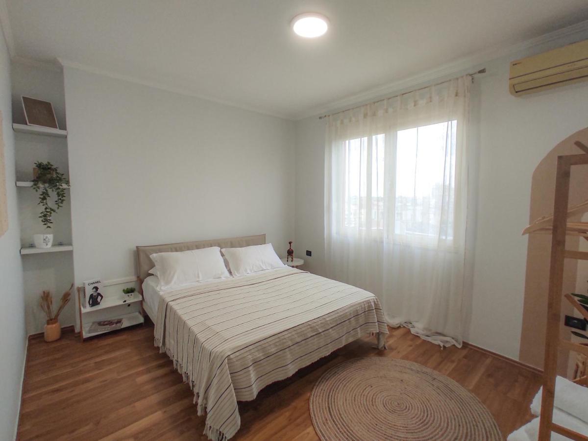 Boho Style In Center Of Tirana Apartment Exterior photo